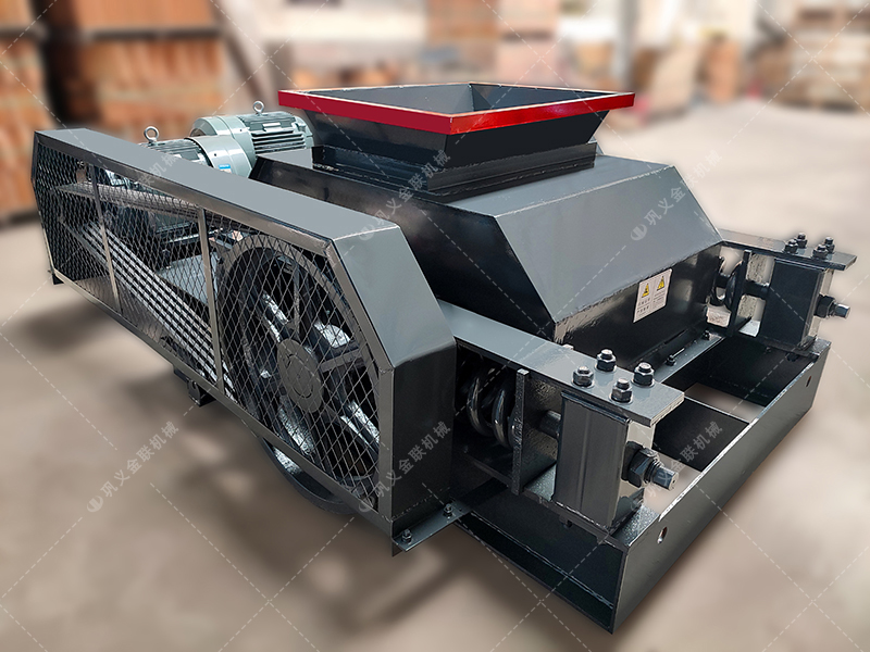 除了價格，選擇雙齒輥破碎機更應關注哪些長期效益指標？